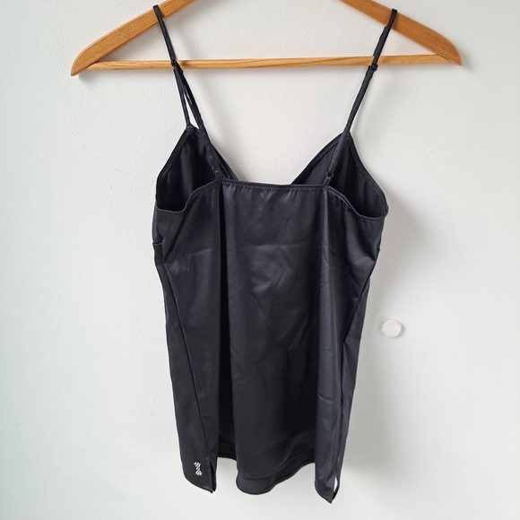 satin night top - Picture 2 of 3